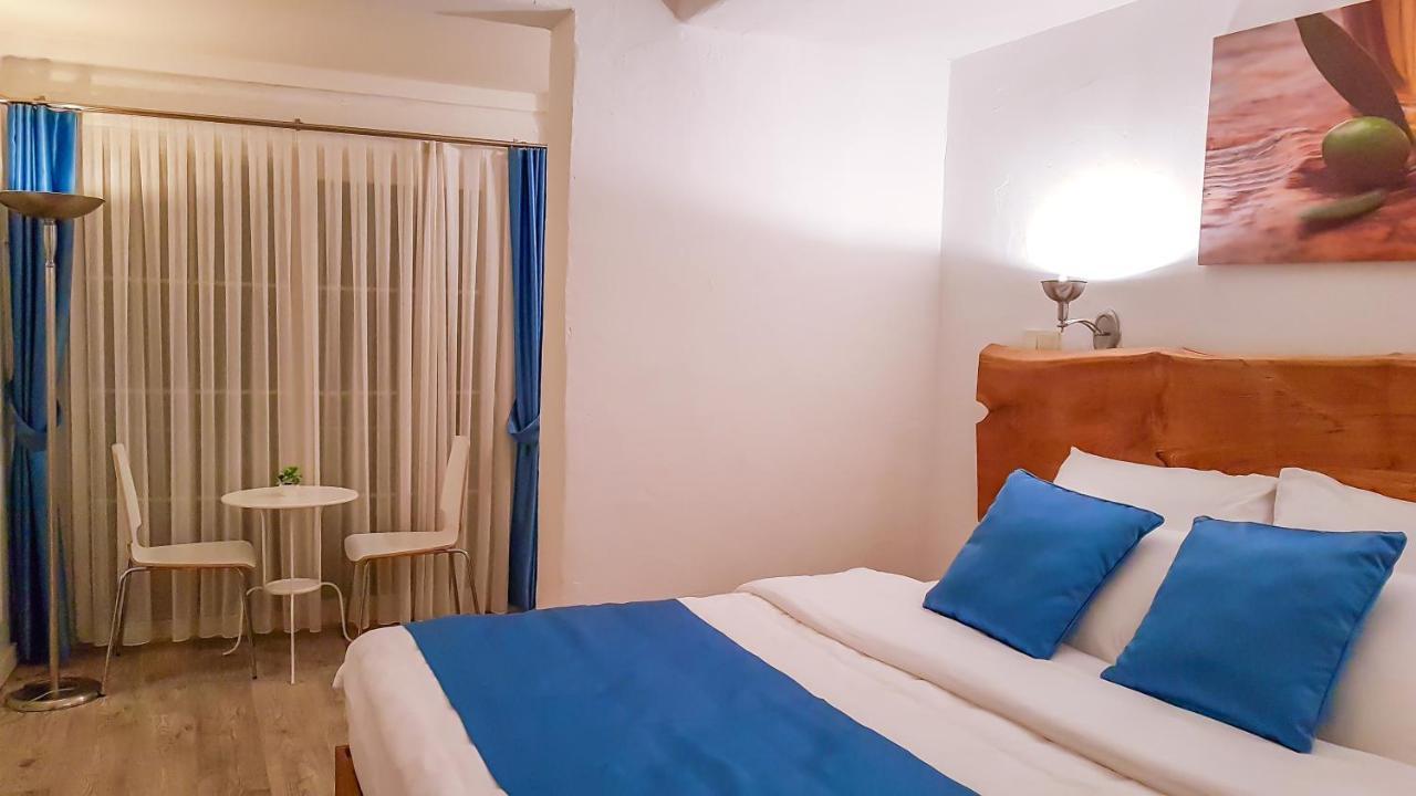 Rebetiko Hotel アラカティ エクステリア 写真