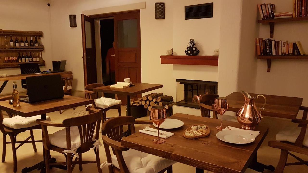 Rebetiko Hotel アラカティ エクステリア 写真