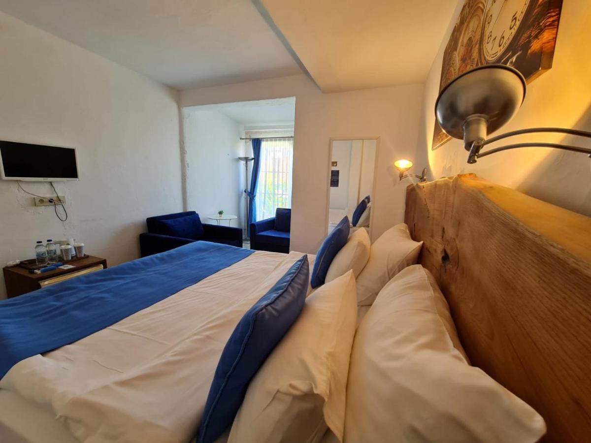 Rebetiko Hotel アラカティ エクステリア 写真